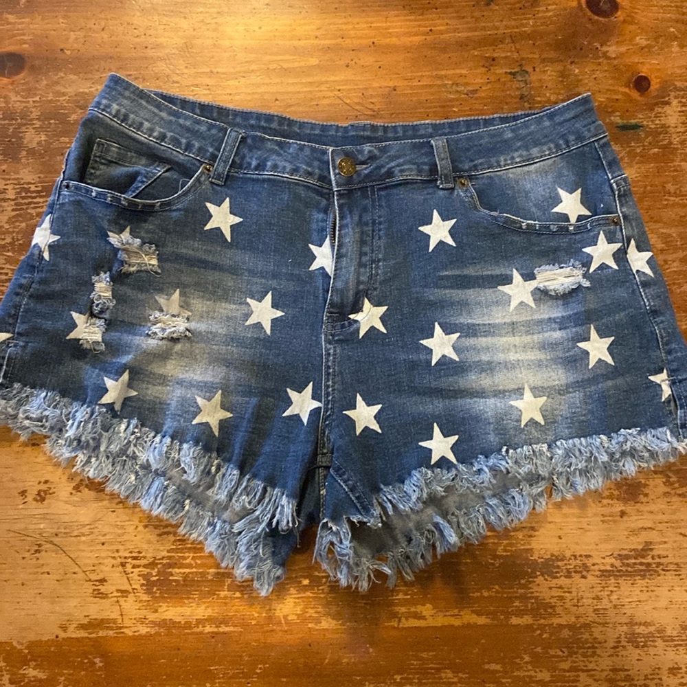 Star denim shorts